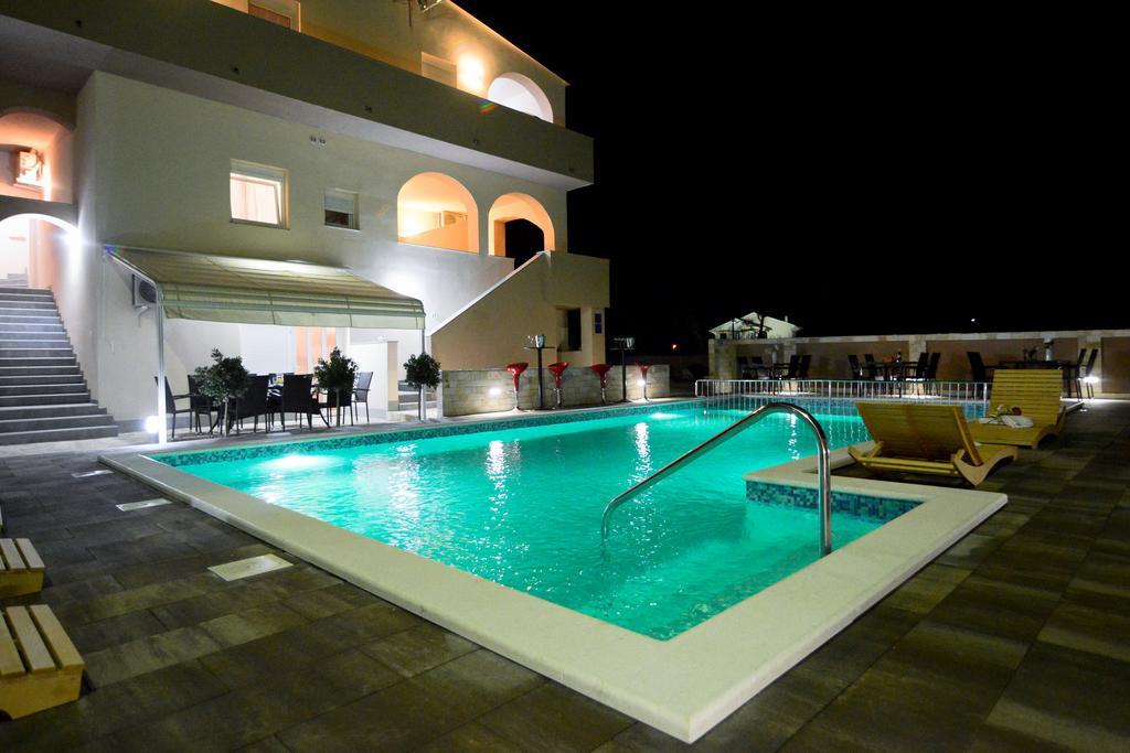 Apartments Julijana Privlaka  Exterior foto