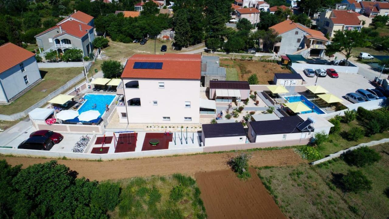Apartments Julijana Privlaka  Exterior foto